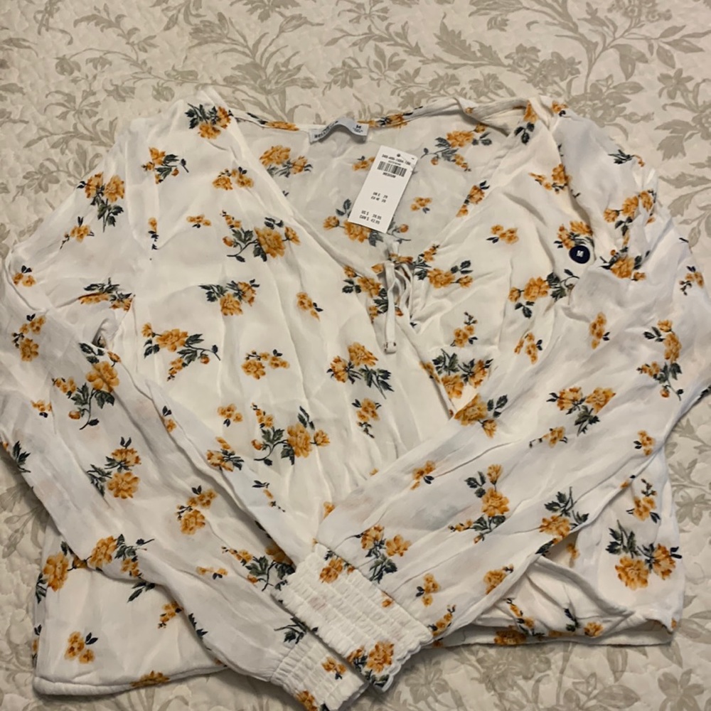 Hollister Blouse